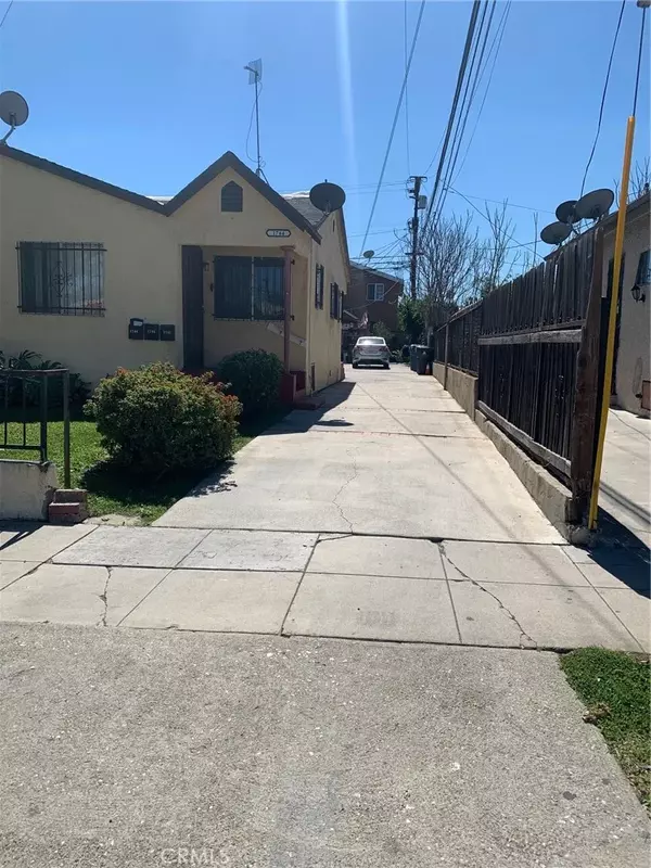 Los Angeles, CA 90047,1742 W 82nd Street