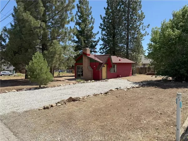 936 Pinon Lane, Big Bear City, CA 92314
