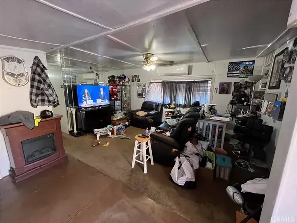 Anaheim, CA 92801,2770 W Lincoln #40