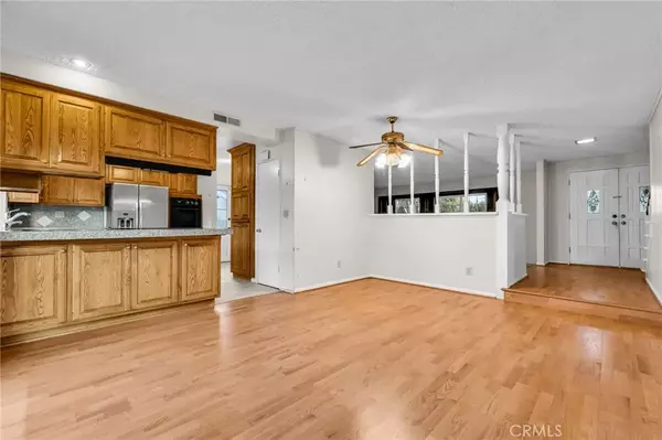 Agoura Hills, CA 91301,27061 Helmond Drive