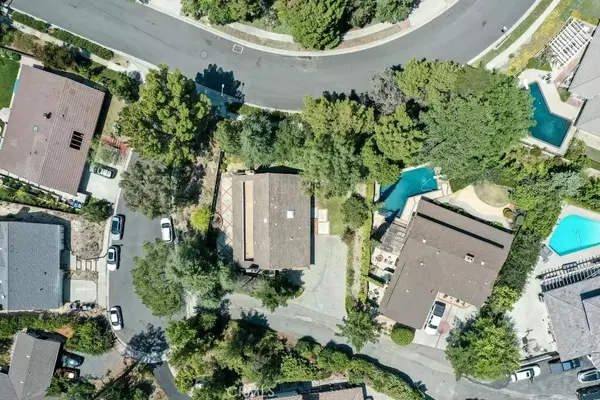 La Canada Flintridge, CA 91011,5714 Alder Ridge Drive