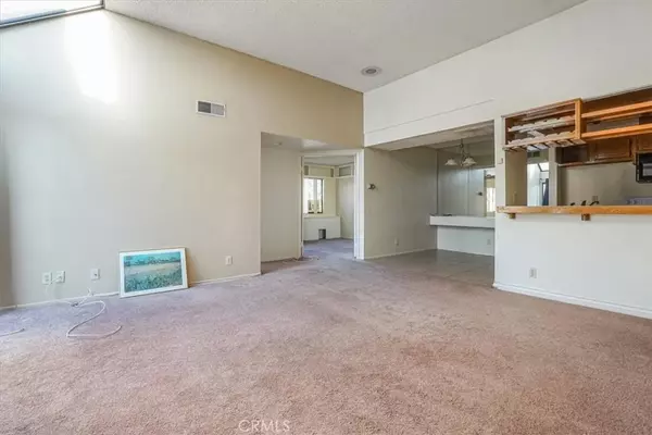Lake Forest, CA 92630,25671 Le Parc #2