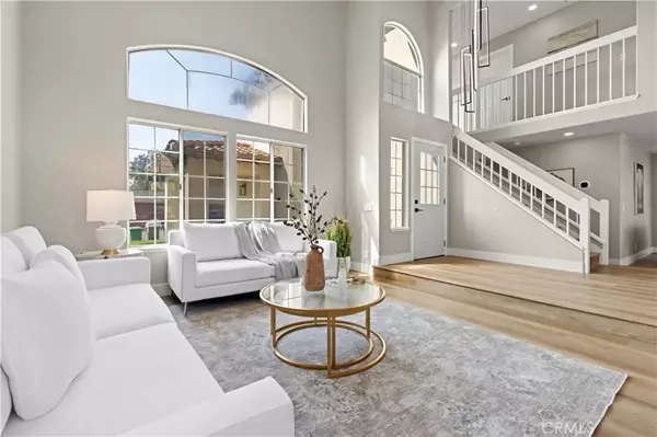 Corona, CA 92879,2069 Saddleback Drive