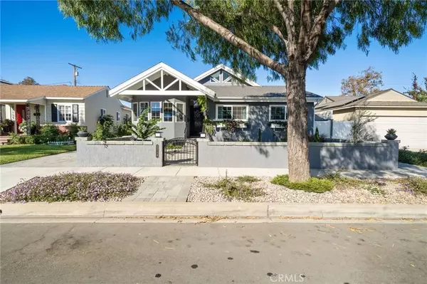 Lakewood, CA 90712,3719 Centralia Street
