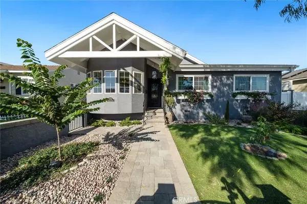 Lakewood, CA 90712,3719 Centralia Street