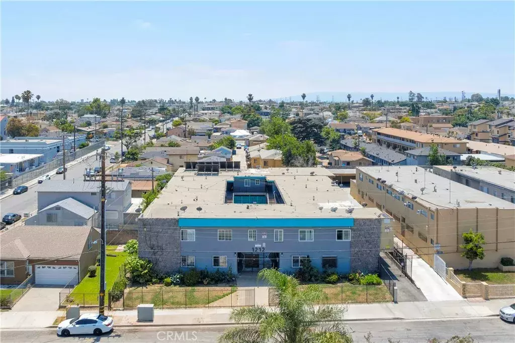 Los Angeles, CA 90044,1212 W 107th Street