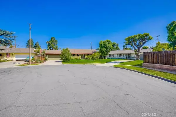 Tustin, CA 92780,1301 Cameo Drive
