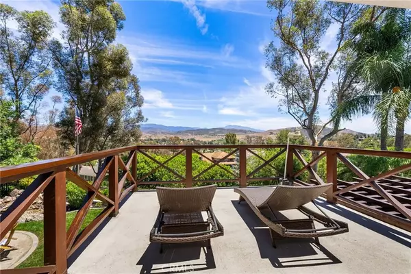 9686 Ravenscroft, North Tustin, CA 92705