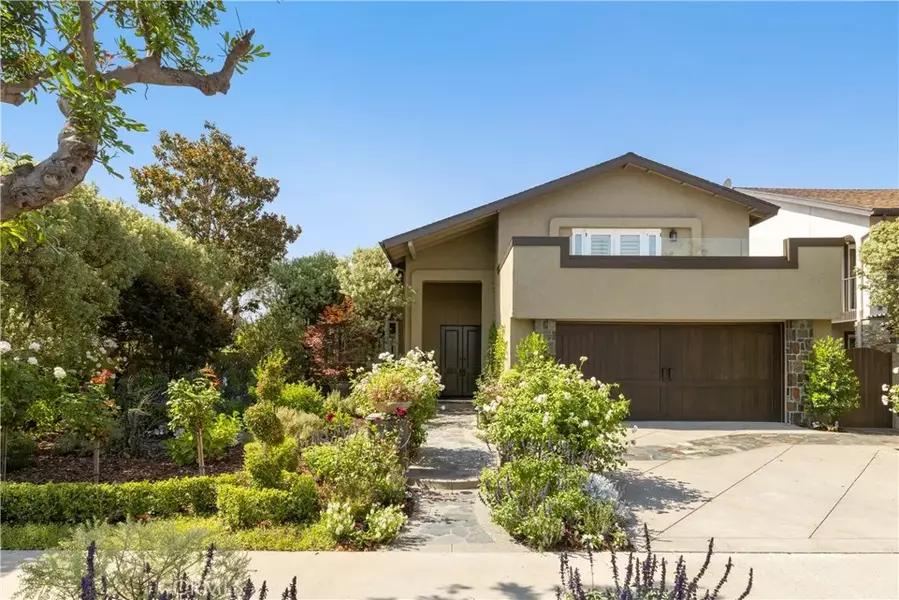 3862 Toland Avenue, Los Alamitos, CA 90720