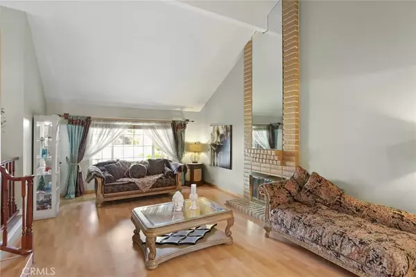 Anaheim Hills, CA 92808,960 S Jay Circle