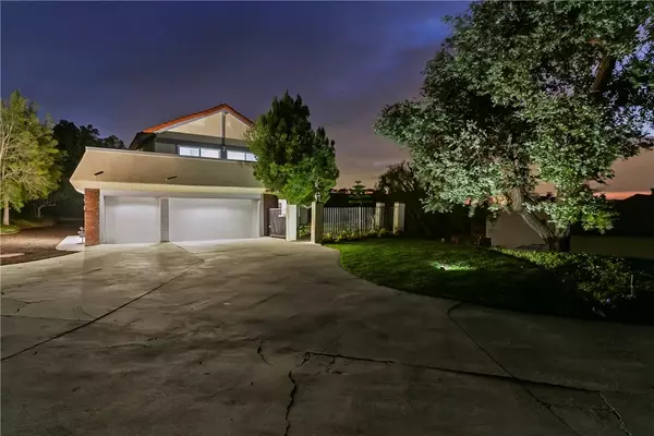 Anaheim Hills, CA 92807,752 S Stillwater Lane