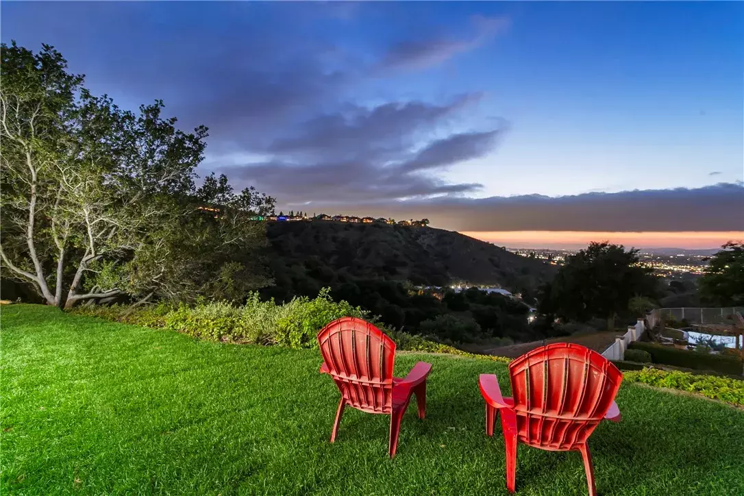 Anaheim Hills, CA 92807,752 S Stillwater Lane