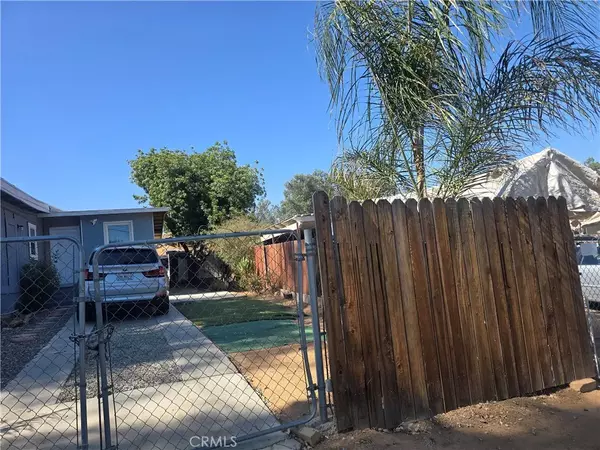 Lake Elsinore, CA 92532,18354 Walnut Avenue