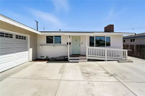 Orange, CA 92868,2022 W Spruce Avenue