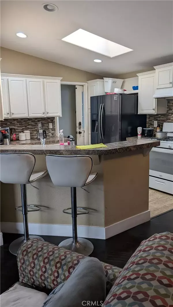 Santa Ana, CA 92703,3424 W Washington #228