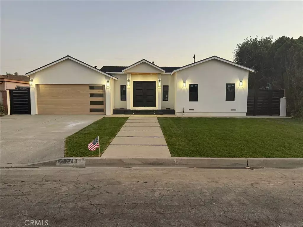 Downey, CA 90241,9044 Bigby Street