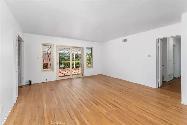 San Diego, CA 92102,1828 Oakshire Court