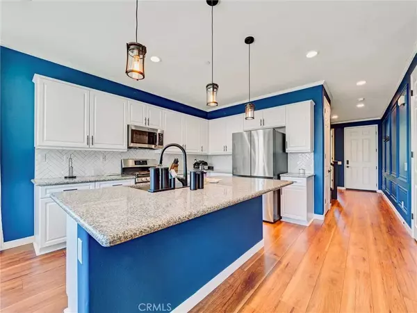 Corona, CA 92883,11863 Omni Court