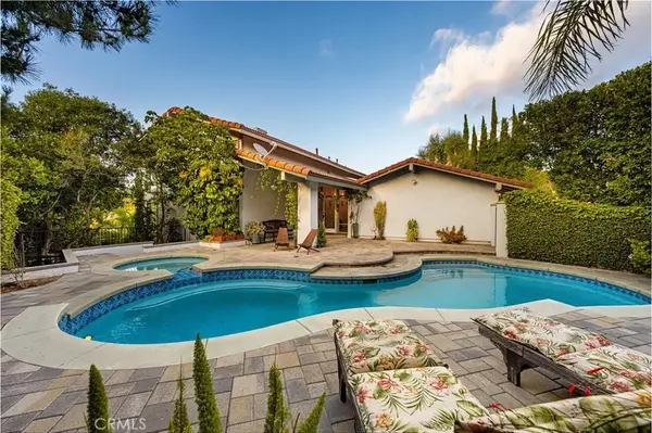 North Tustin, CA 92705,10721 Equestrian Drive