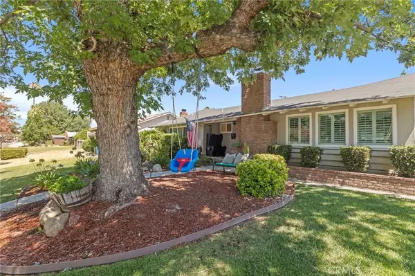 Pomona, CA 91767,289 E Mckinley Avenue