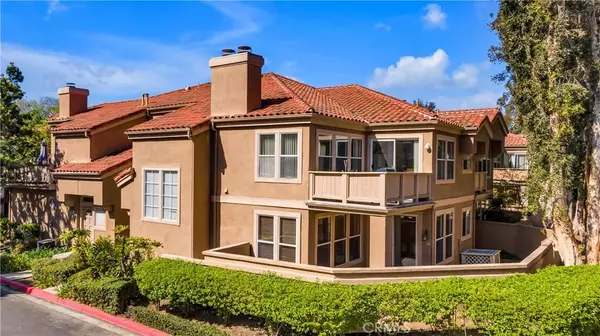 2 Ellisworth Aisle, Irvine, CA 92620