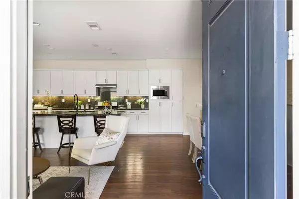 Irvine, CA 92618,228 Borrego