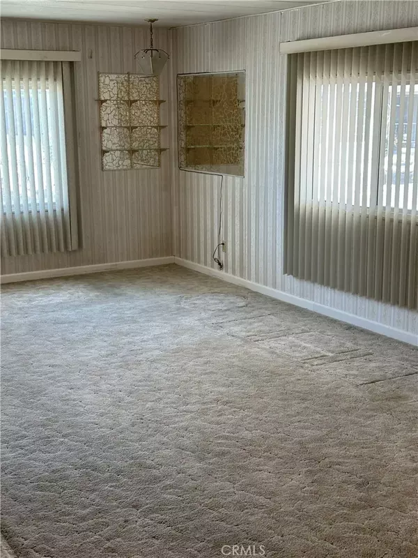 Carson, CA 90745,21711 Vera #8