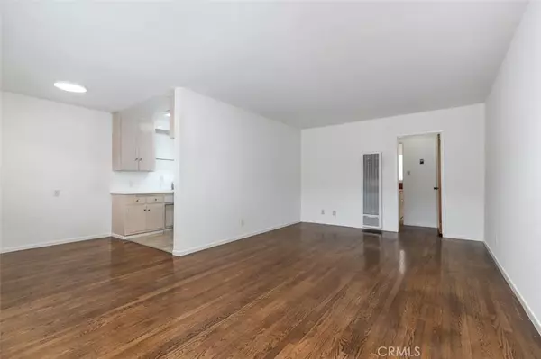Long Beach, CA 90802,1015 E Ocean Boulevard #6