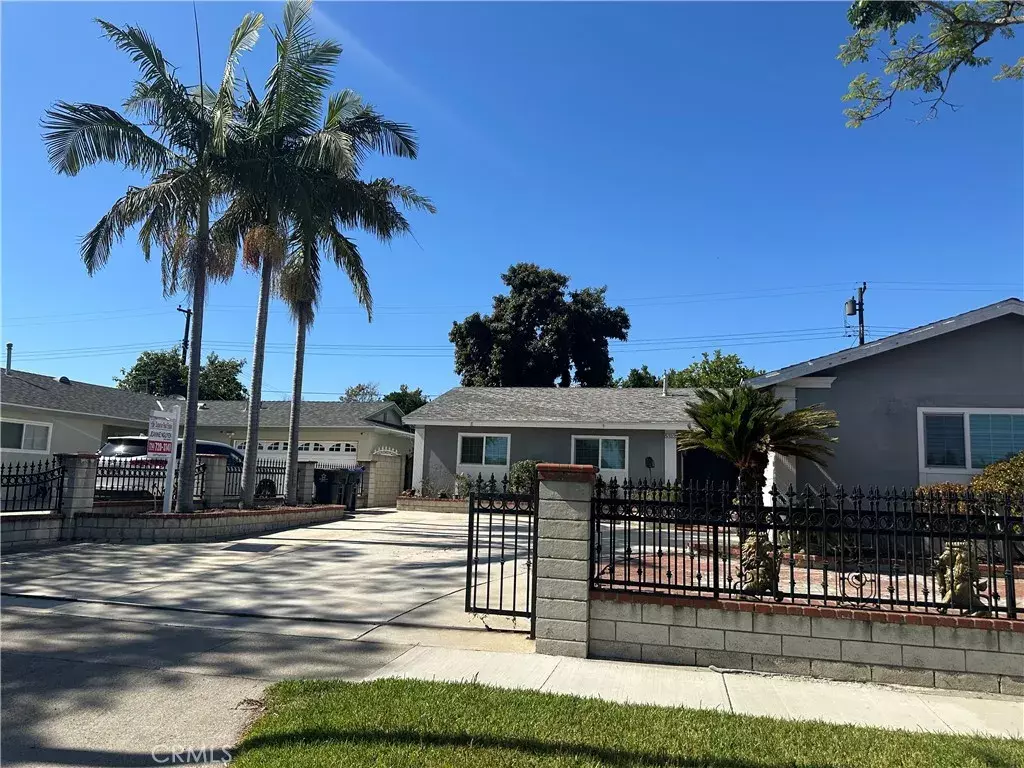 Santa Ana, CA 92704,5313 W Ballast Avenue