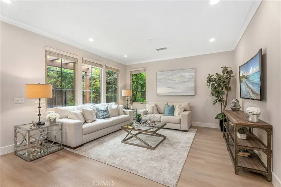 88 Brindisi, Irvine, CA 92618