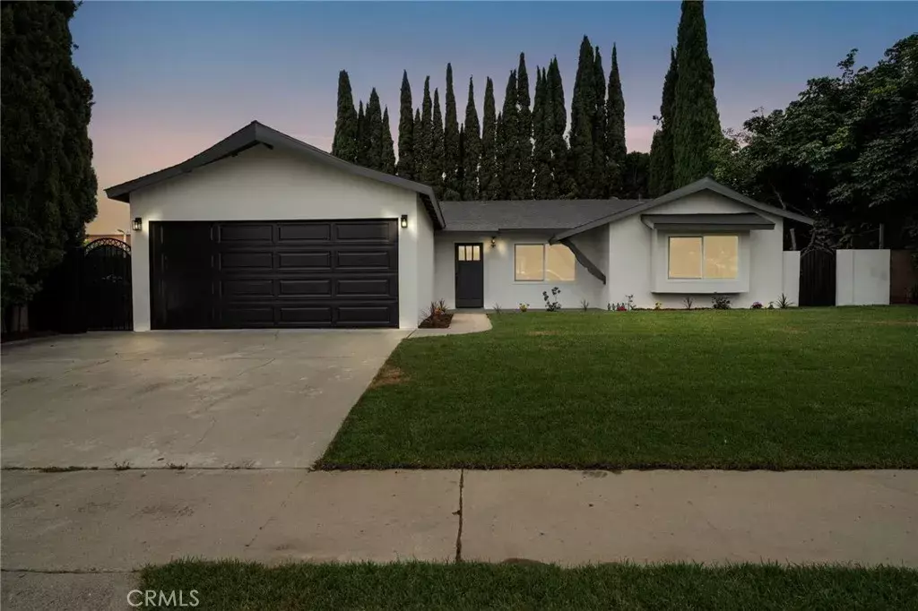 Orange, CA 92868,13072 E Binnacle Avenue