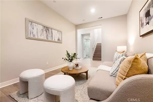 Montebello, CA 90640,1108 Poppy Court