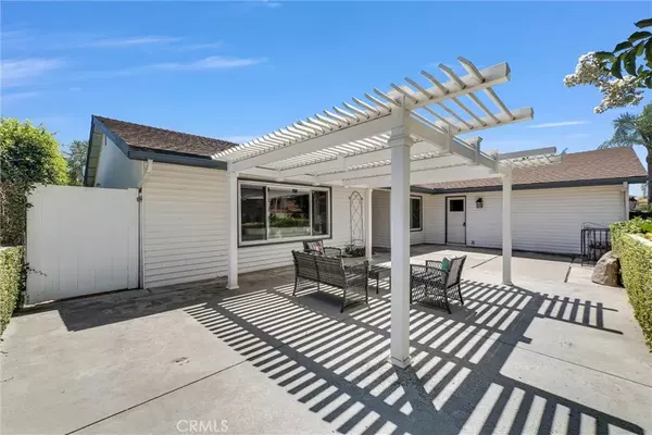 Orange, CA 92867,704 E Barkley Avenue