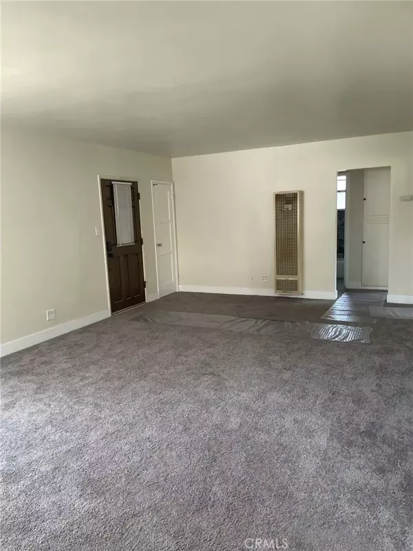 Santa Fe Springs, CA 90670,10813 Flallon Avenue