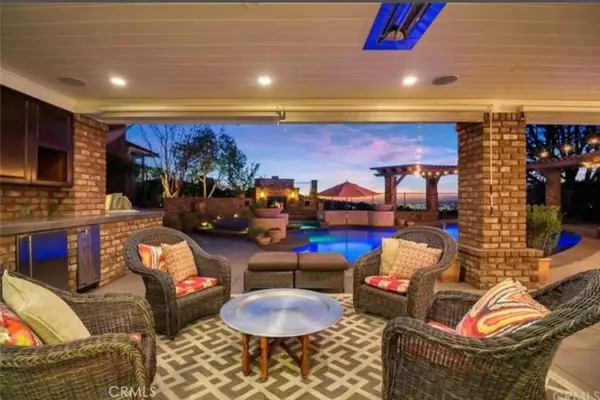 Anaheim, CA 92807,671 S Frontier Court
