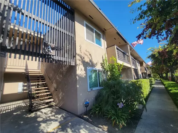 12200 Montecito Road #A205, Seal Beach, CA 90740