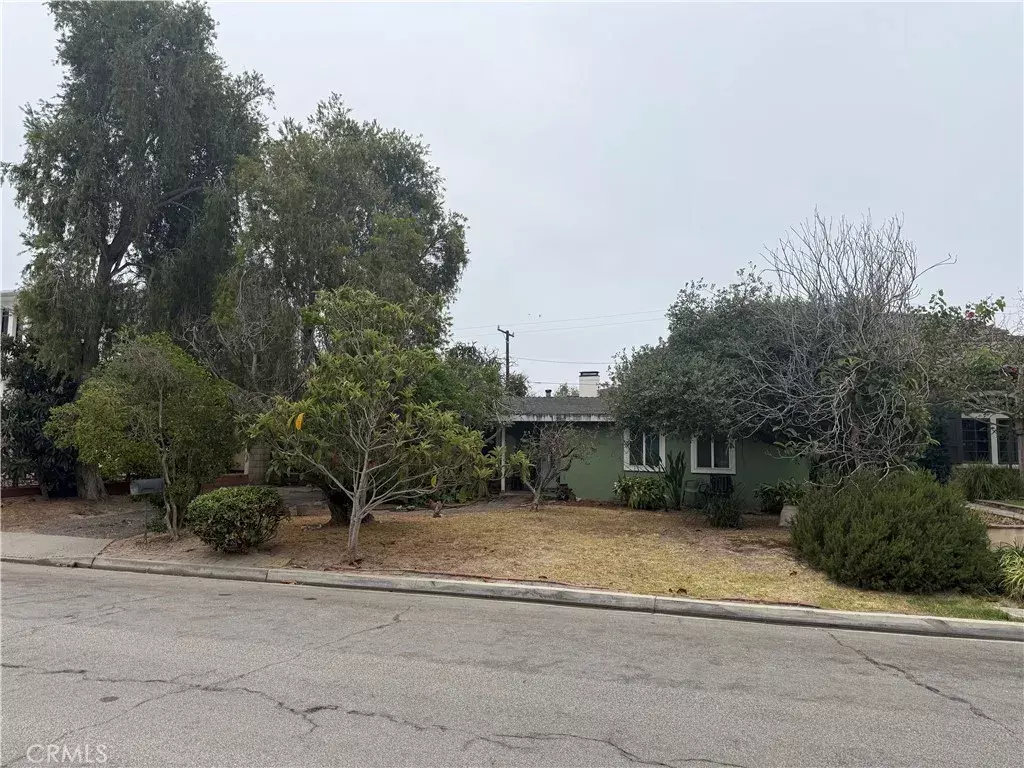 Newport Beach, CA 92663,2427 Margaret Drive