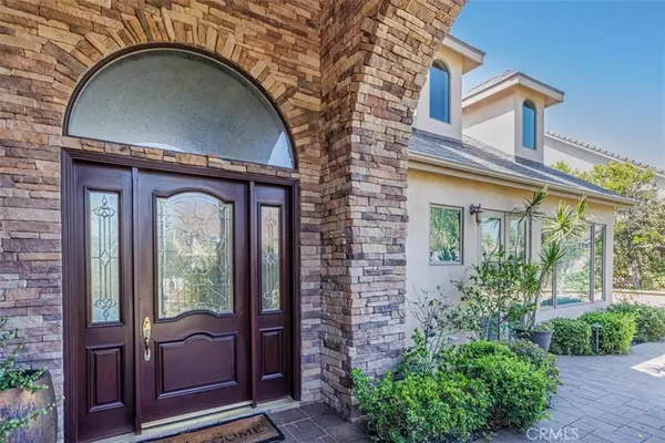 Villa Park, CA 92861,9772 Crestview Circle