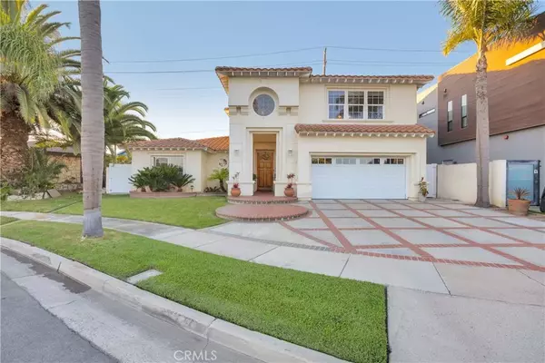 Huntington Beach, CA 92646,9112 Playa Drive