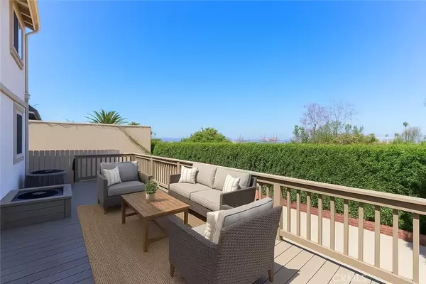 San Pedro, CA 90731,952 N Gaffey Place