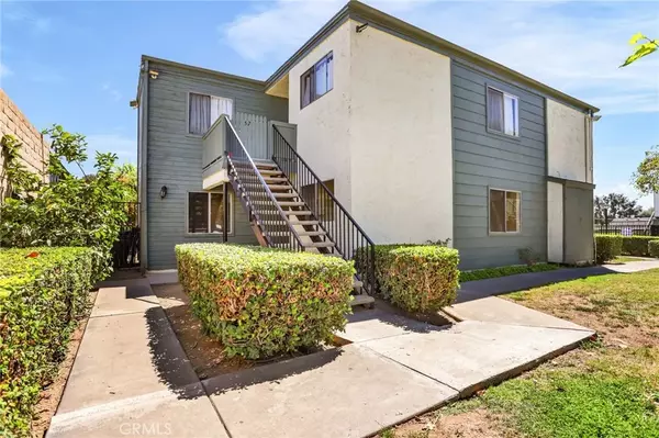 Santa Ana, CA 92703,639 N Bristol Street #58