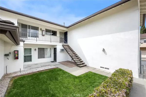 Fullerton, CA 92833,1641 Via Mirada #B