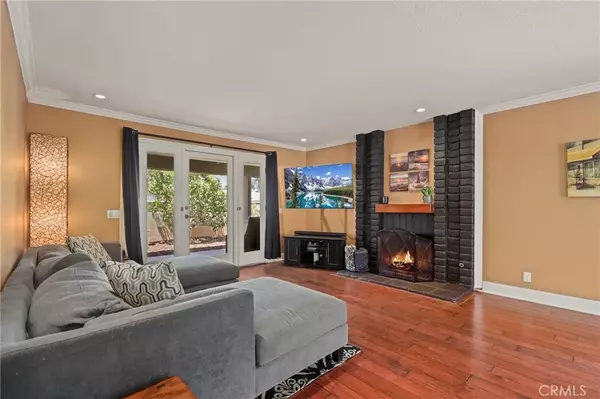 Orange, CA 92869,443 S Earlham Street