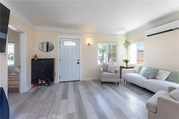 Signal Hill, CA 90755,2625 Myrtle Ave