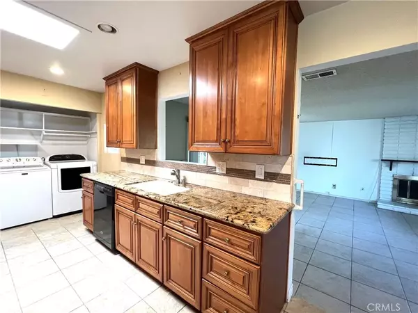 Westminster, CA 92683,8940 Comet Circle