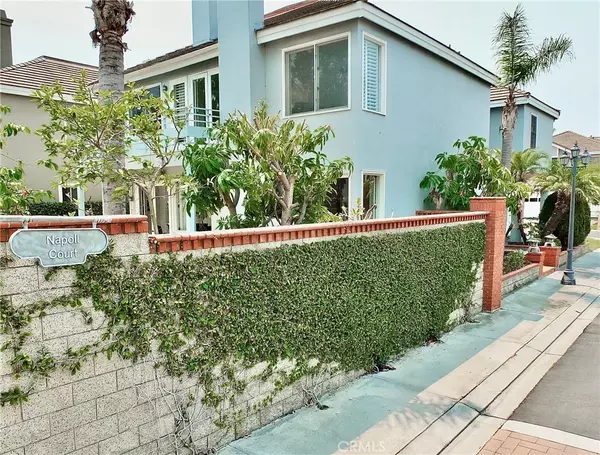 Long Beach, CA 90803,6225 Napoli Court