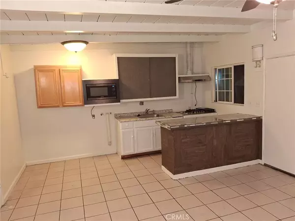 Westminster, CA 92683,7332 21st Street