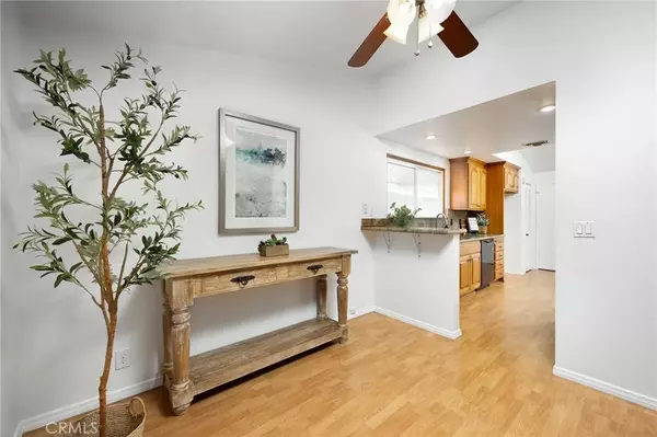 Buena Park, CA 90620,5897 Los Arcos Way