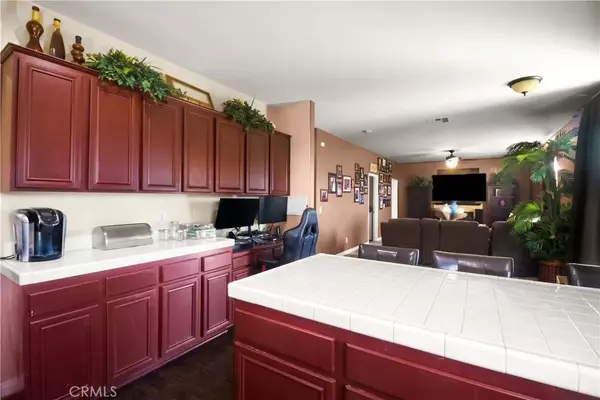 San Jacinto, CA 92582,176 Nightfall rd