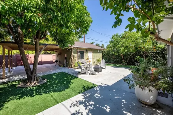 North Hollywood, CA 91601,5835 Denny Avenue